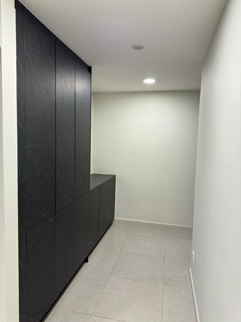 The Atrium At Jalan Ampang By Okbnb - Classy 3bedroom Family Nearby Klcc , Trx And Pavilion Kl Pangsapuri