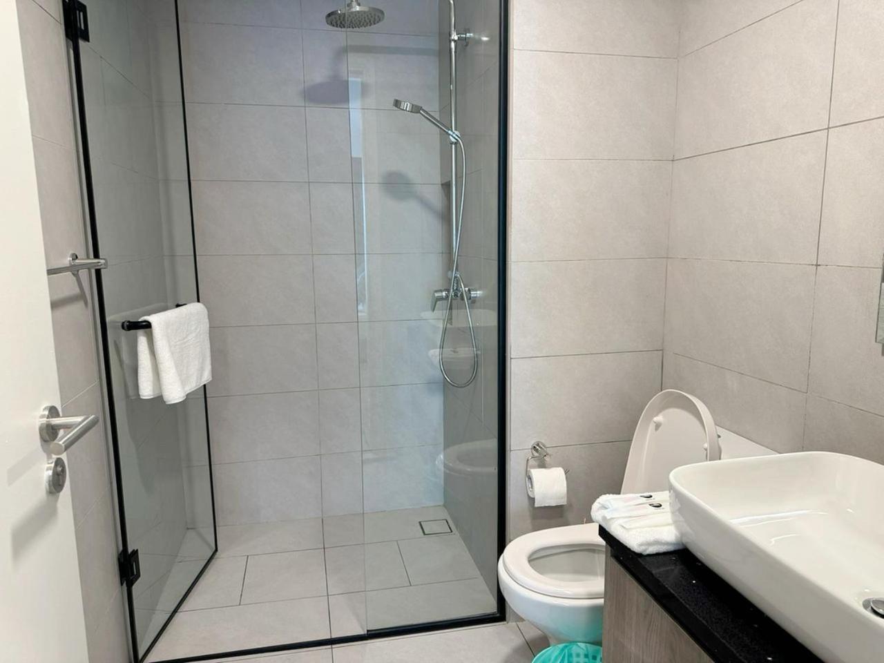 Pangsapuri The Atrium At Jalan Ampang By Okbnb - Classy 3bedroom Family Nearby Klcc , Trx And Pavilion Kl Kuala Lumpur