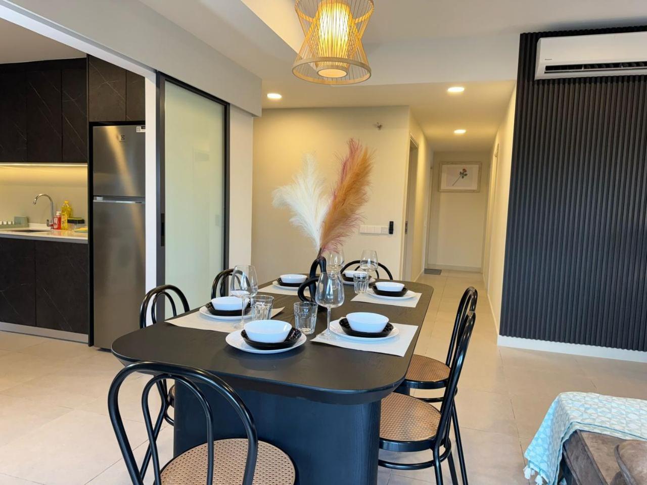 The Atrium At Jalan Ampang By Okbnb - Classy 3bedroom Family Nearby Klcc , Trx And Pavilion Kl Apartment