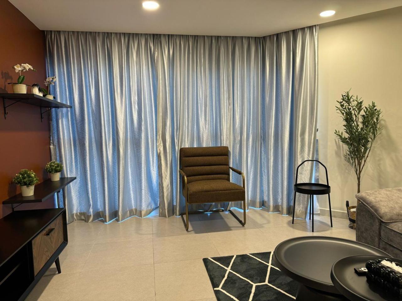 The Atrium At Jalan Ampang By Okbnb - Classy 3bedroom Family Nearby Klcc , Trx And Pavilion Kl